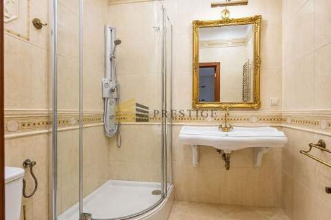 Luksusowy apartament w prestiżowej lokalizacji.