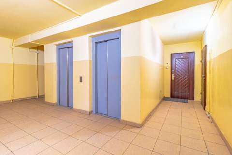 2 pokoje, 38 m2, winda - nowa CENA