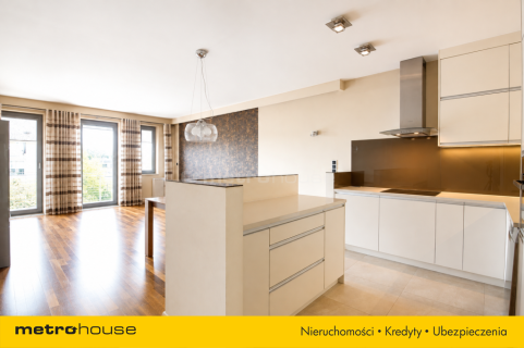 Apartament winda garaż centrum