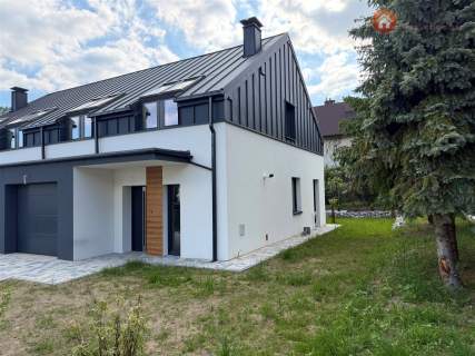 Bielsko-Biała, Bystra, segment domu z garażem