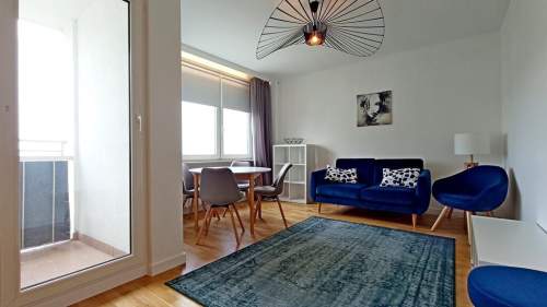 3 pokoje, AC, podwyższony standard Bernardyńska