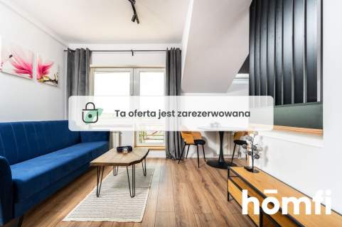 Świeżo wyremontowane z balkonem do wejścia