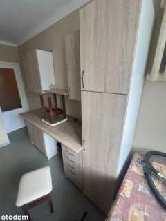 42 m2 rozkładowe balkon miejsce postojowe