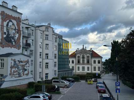 Kamienica, 2 pok. z balkonem, Okólnik