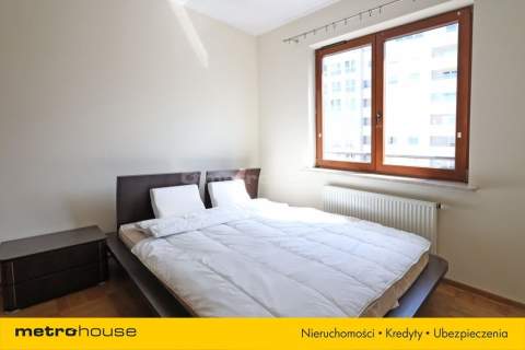 Apartament przy Metro Wilanowska panorama miasta