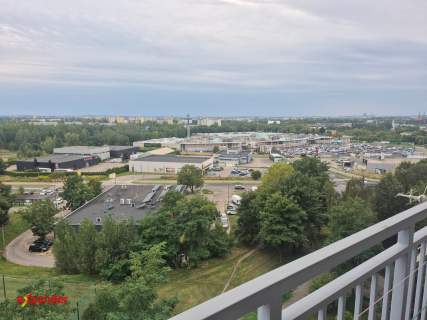 Kawalerka z panoramicznym widokiem. Potencjał na 2 pokoje