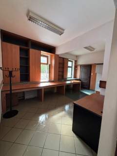 Biuro na sprzedaż, 350 m2, Wałbrzych