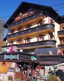 Obiekt na sprzedaż, 4462 m2, Wisła