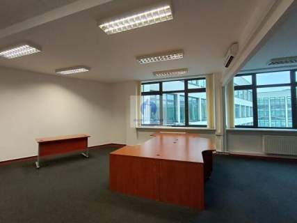 Ursynów lokal biurowy 611,97 m2 do wynajęcia