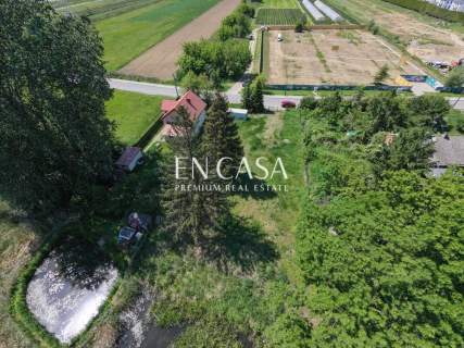Wyjątkowa działka budowlana nad rzeczką sprzedaż