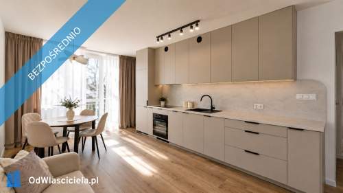 4 pokoje Garderoba Centrum Po generalnym remoncie Balkon