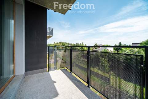 Nowe 2 pokoje pod klucz garaż I balkon