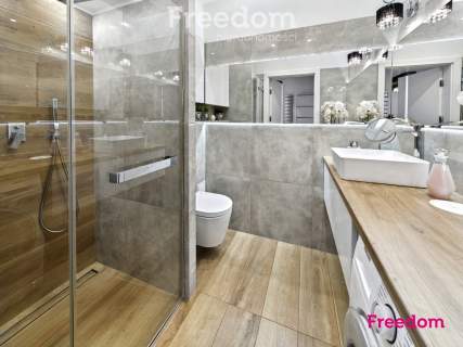 Apartament klasy Premium w sercu Koszalina - garaż
