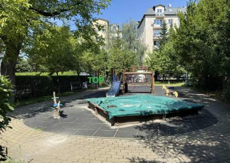 Komfortowe 5 pokoi, ogródek
