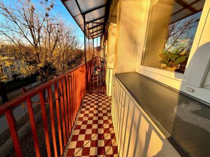 Hipoteczna-przestronne dwa pokoje, balkon, parking