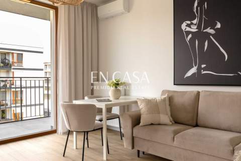 Piękny, gotowy apartament do zamieszkania