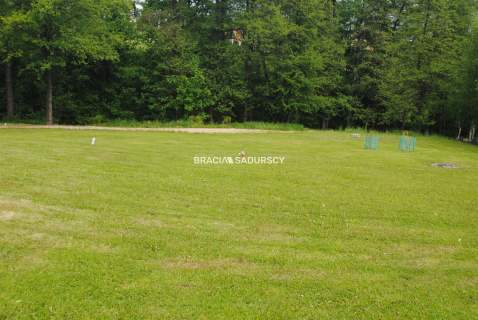 Gospodarstwo około 1,5 ha w Łazanach gm.Biskupice