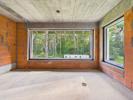 Dom z prywatnym lasem 323 m działka 4000 m2