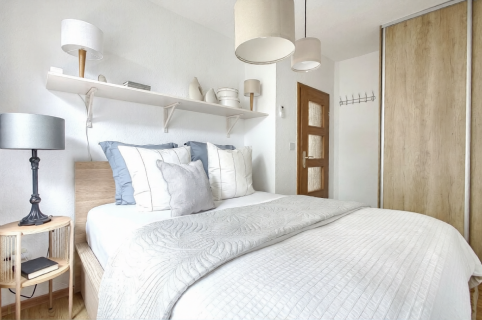 Apartament- dwa miejsca postojowe garaż w cenie
