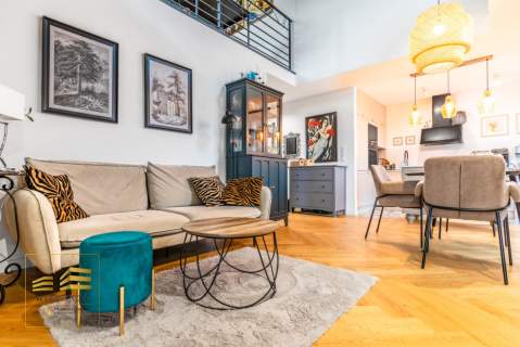 Nowoczesny apartament z antresolą, Nałęczowska