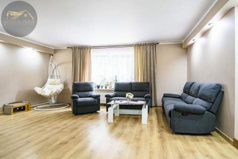 Parter domu/ 139,35m2/ ogród z basenem