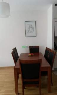 Przestronne 2 pokoje w centrum, garaż