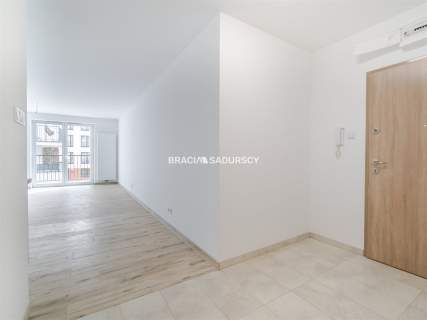 75m2, Dębniki-Kliny Borkowskie
