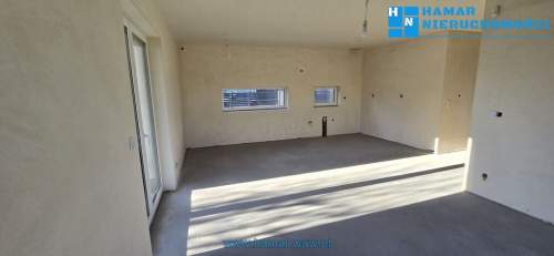 Bliźniak z wydzieloną działką 300m2