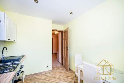 5 piętro Winda Balkon Parking