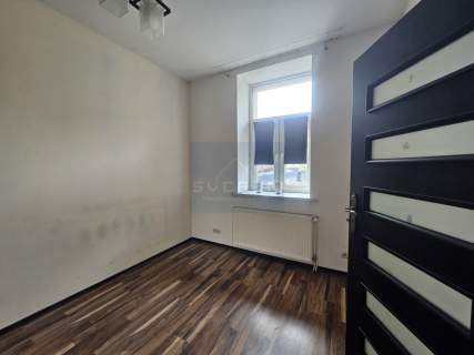 M-3 Centrum z balkonem.