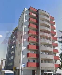 Atrakcyjny lokal biurowo-usług. w ok. Centrum Zana