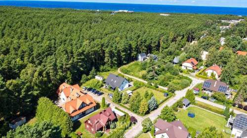 dom nad morzem/ 2 lokale/ działka 371m/ Rowy
