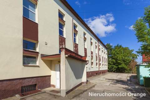 Nieruchomość na cele biurowo-usługowe, mieszkalne