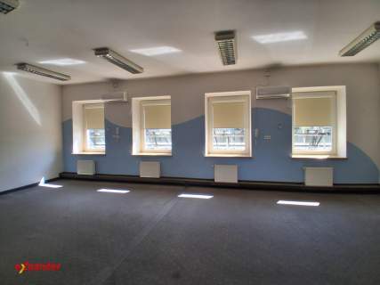 lokal 400 m2 byłe przedszkole