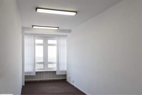 Biuro 18 m do wynajęcia   7. piętro TEOPARK