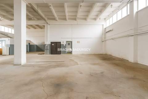 Warsztat o pow. 450 m2 w centrum Proszowic