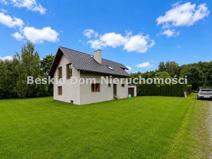 Dankowice- dom wolnostojący w sąsiedztwie lasu