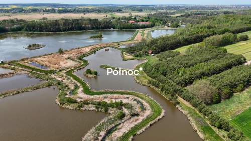 Staw rybny 2,74 ha   Małochwiej Duży