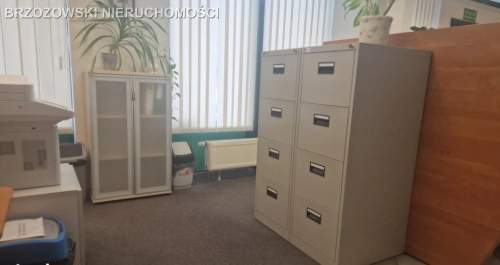 Ursynów, 104 m2, 2000 r., usługowy biurowy