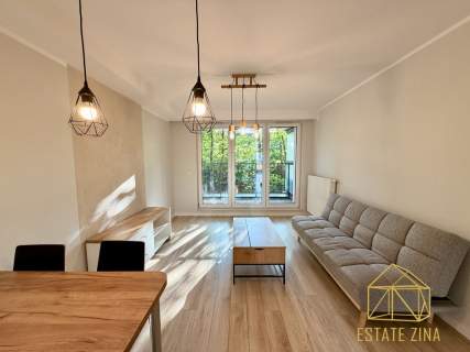 3 pokoje 65 m 2 Balkony Garaż Bajeczna