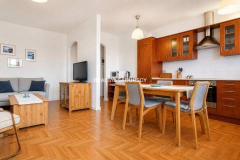 Mieszkanie z widokiem, balkon, winda, garaż