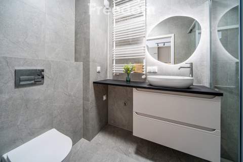 Nowe 2 pokoje pod klucz garaż I balkon