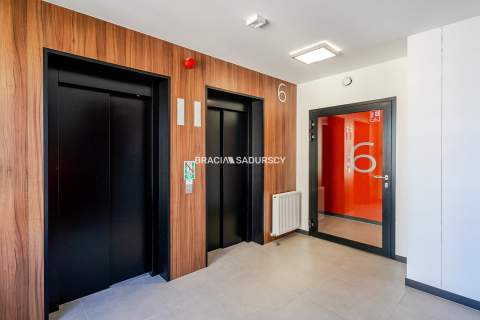 2 pokoje balkon tramwaj centrum miasta