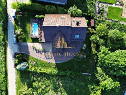 Dom wolnostojący Piękny ogród z basenem Rumia