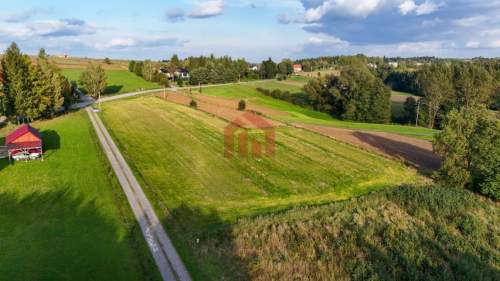 15 ar przy drodze powiatowej, 8 km od Ropczyc