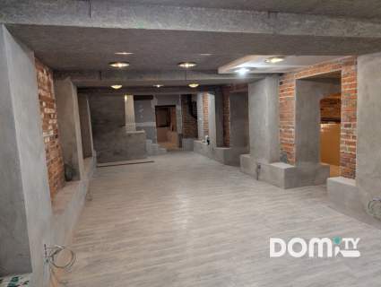 Klimatyczny, ceglany, loft, duża przestrzeń