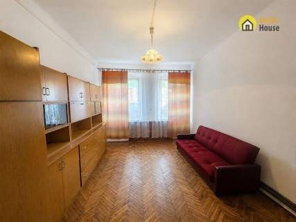 Lokal w świetnej lokalizacji przy rynku w Stopnicy