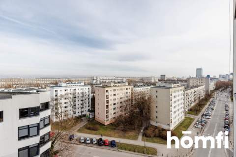 KAWALERKA Z BALKONEM NA MURANOWIE