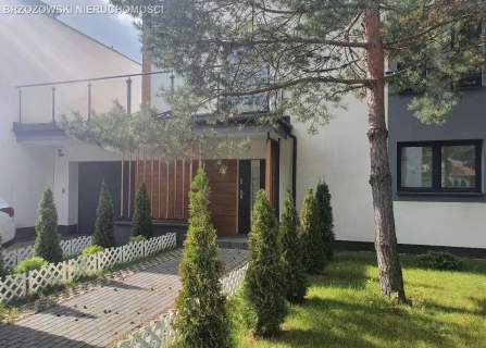 Bobrowiec, dom 191 m2, 4-5 pokoi, dz.711 m2, 2018r