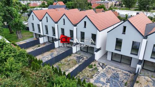 Dom w zabudowie szeregowej- Świdnica